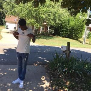 Meet your Posher, Armani